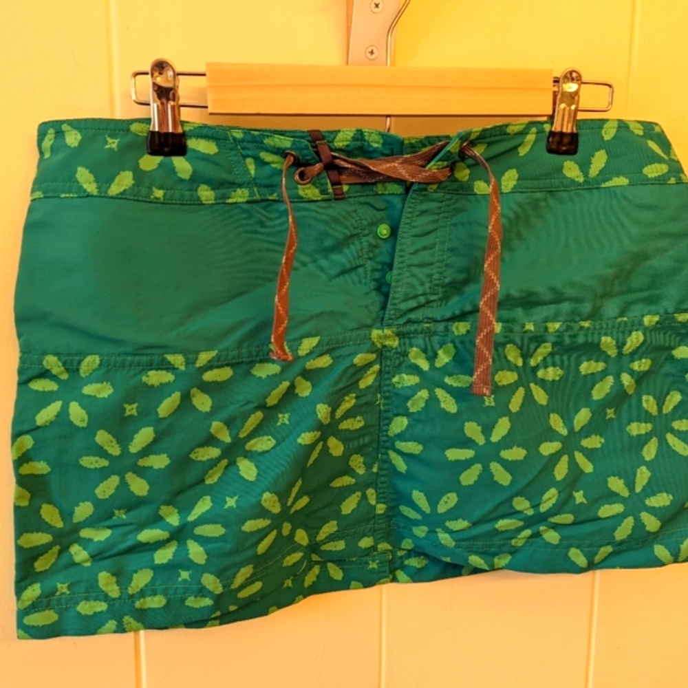 ❇️ Patagonia W Board skirtie Green Flower ❇️ - Picture 2 of 6